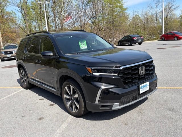 Used 2023 Honda Pilot Elite image 2