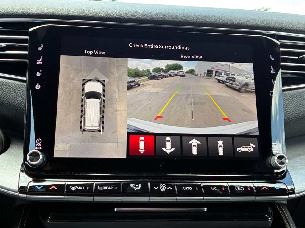 New 2026 Jeep Grand Wagoneer 4WD image 9