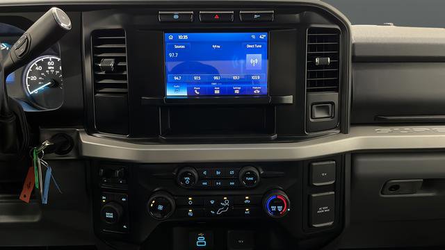 Used 2023 Ford F350 XLT image 12