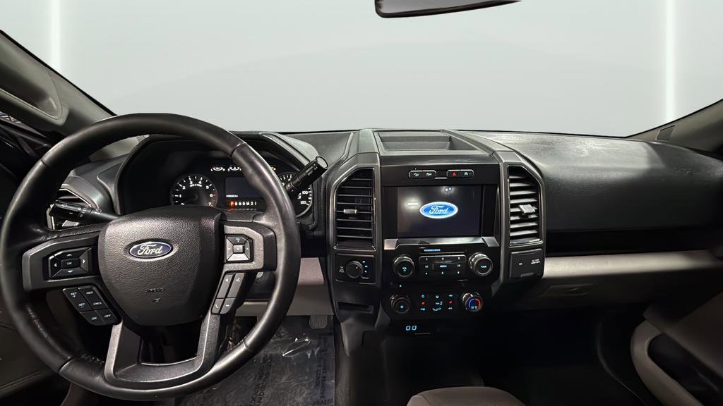 Used 2017 Ford F150 XLT w/ Equipment Group 302A Luxury image 32