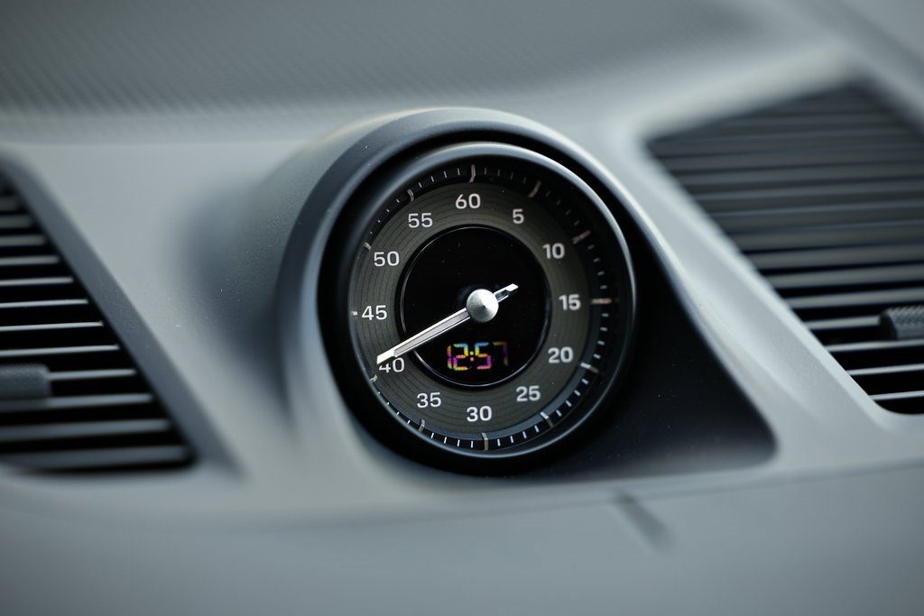 New 2026 Porsche Cayenne Turbo image 38