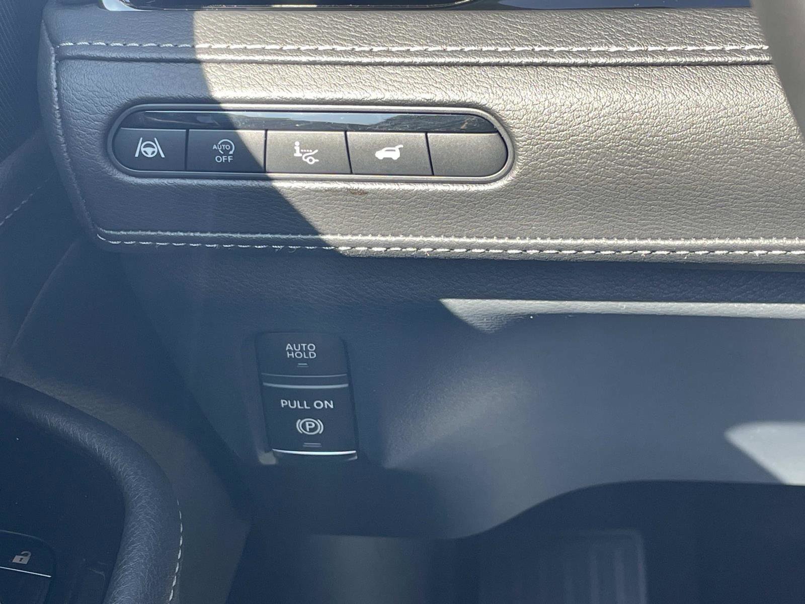 Certified 2025 INFINITI QX80 Luxe image 28