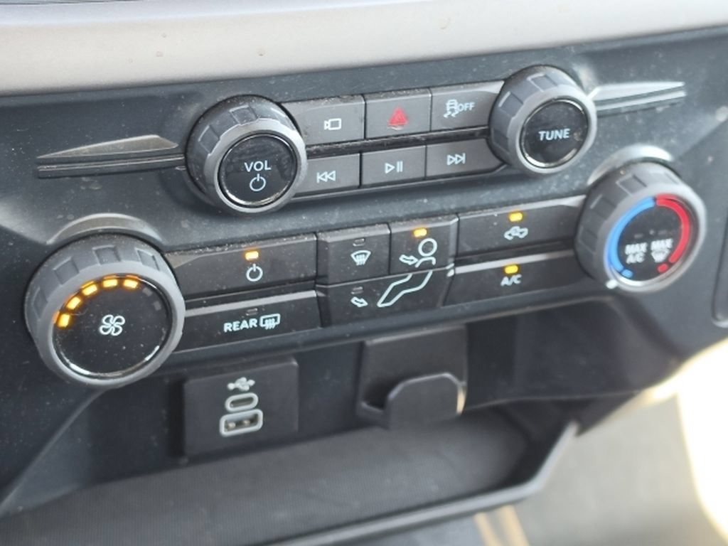 Certified 2025 Ford F150 XL w/ Equipment Group 103A High RWD image 22