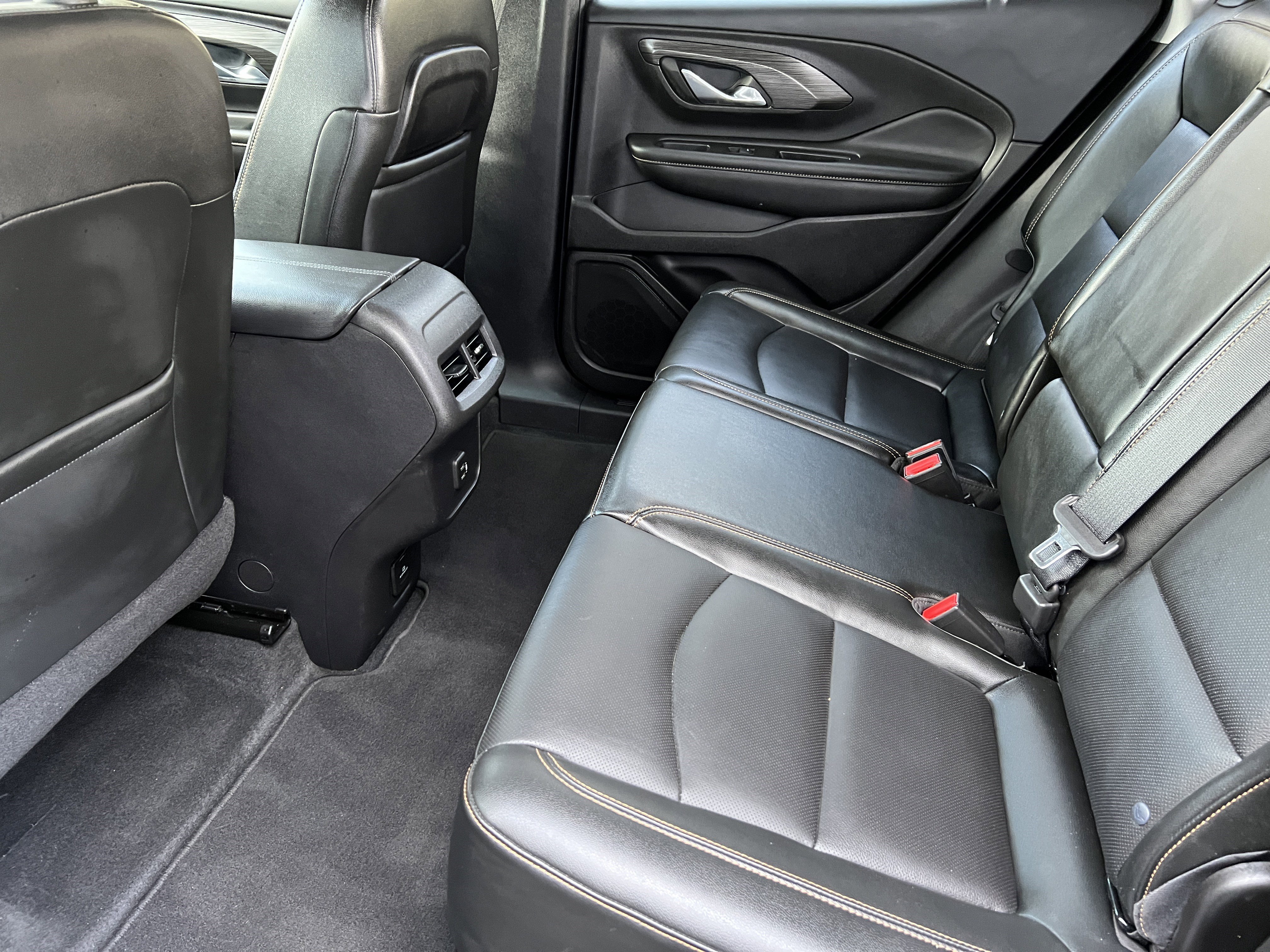 Used 2019 GMC Terrain SLT w/ Preferred Package image 14