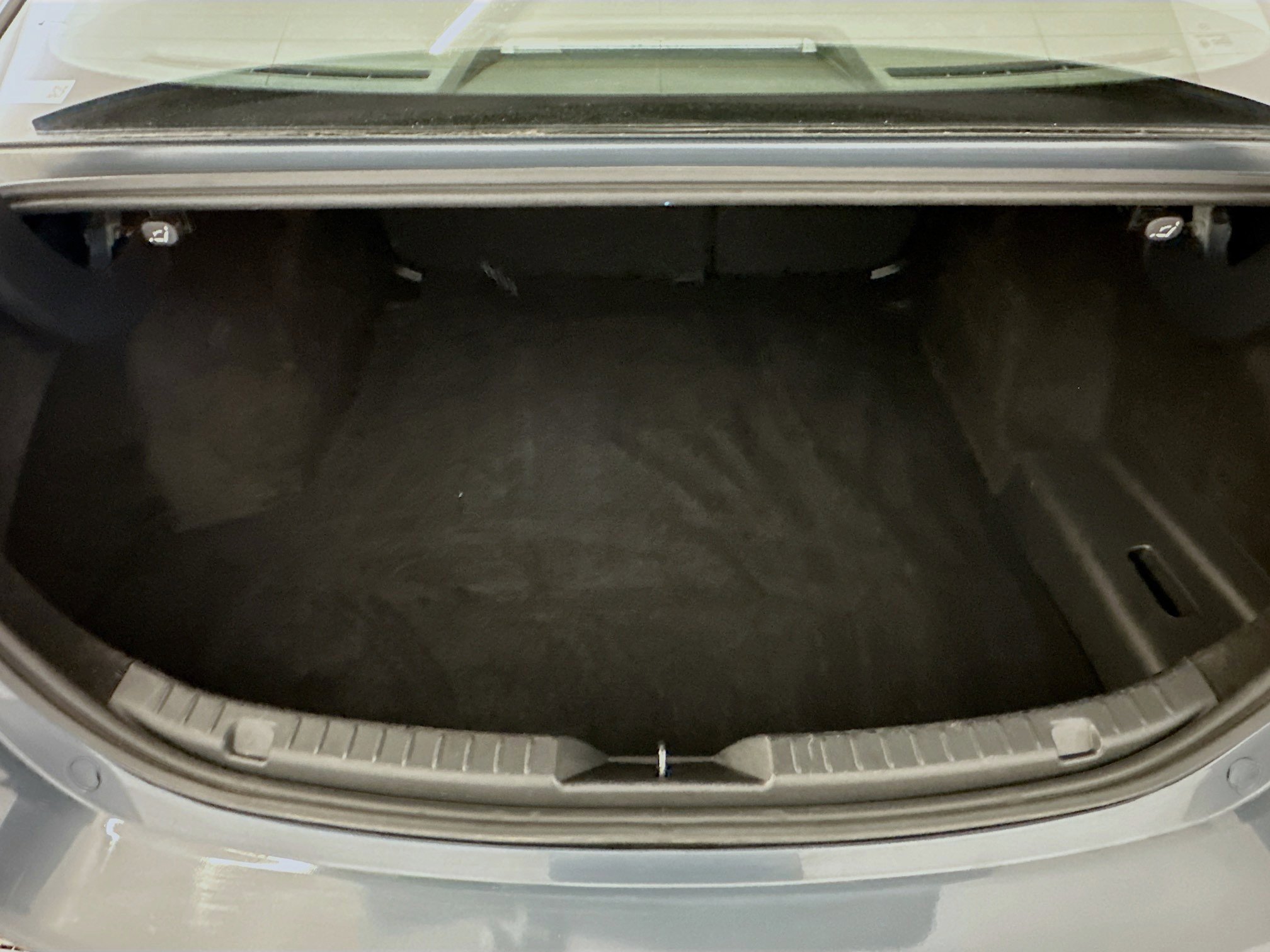 Used 2025 MAZDA MAZDA3 s image 31