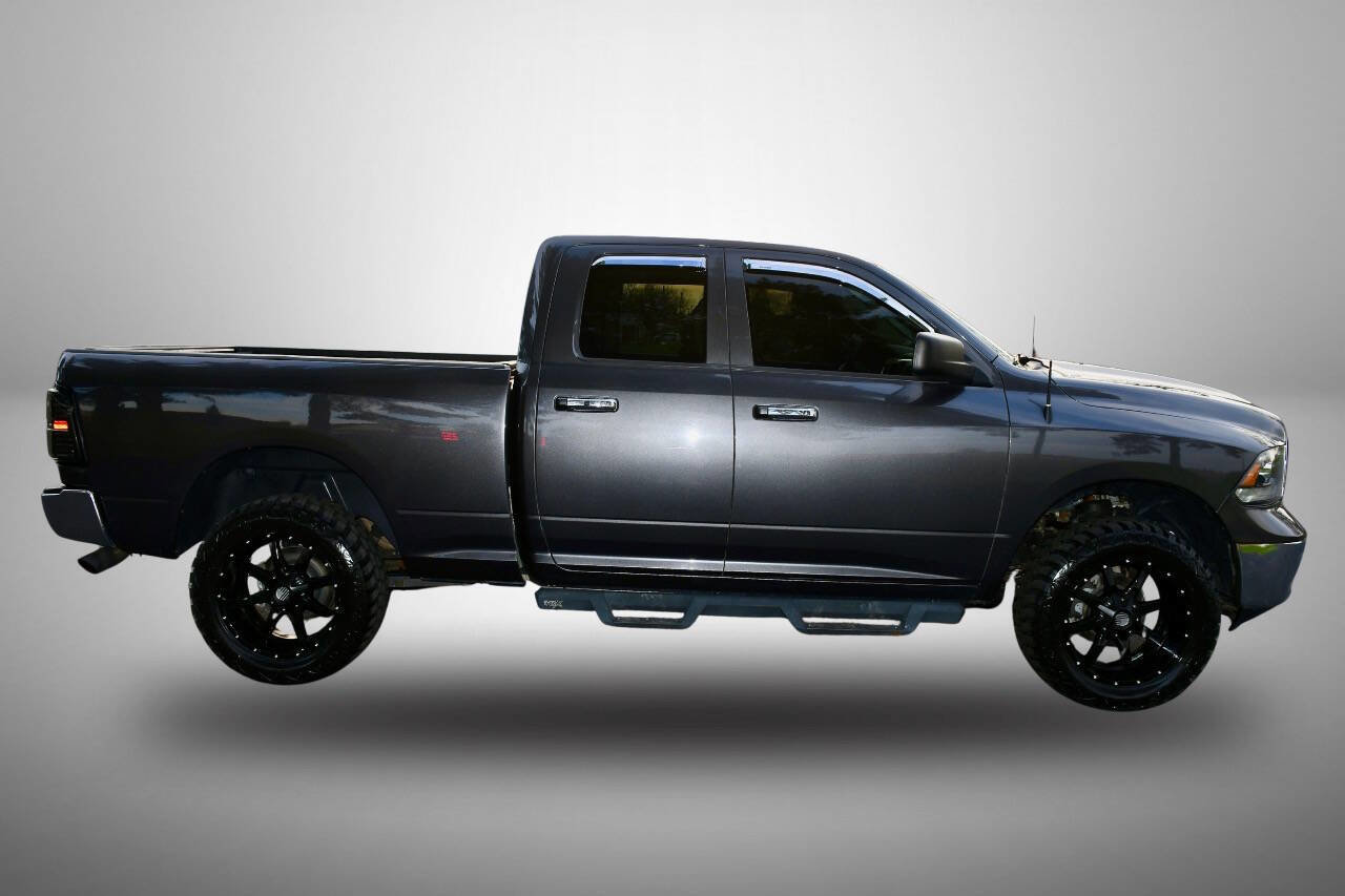 Used 2016 RAM 1500 Classic SLT image 6