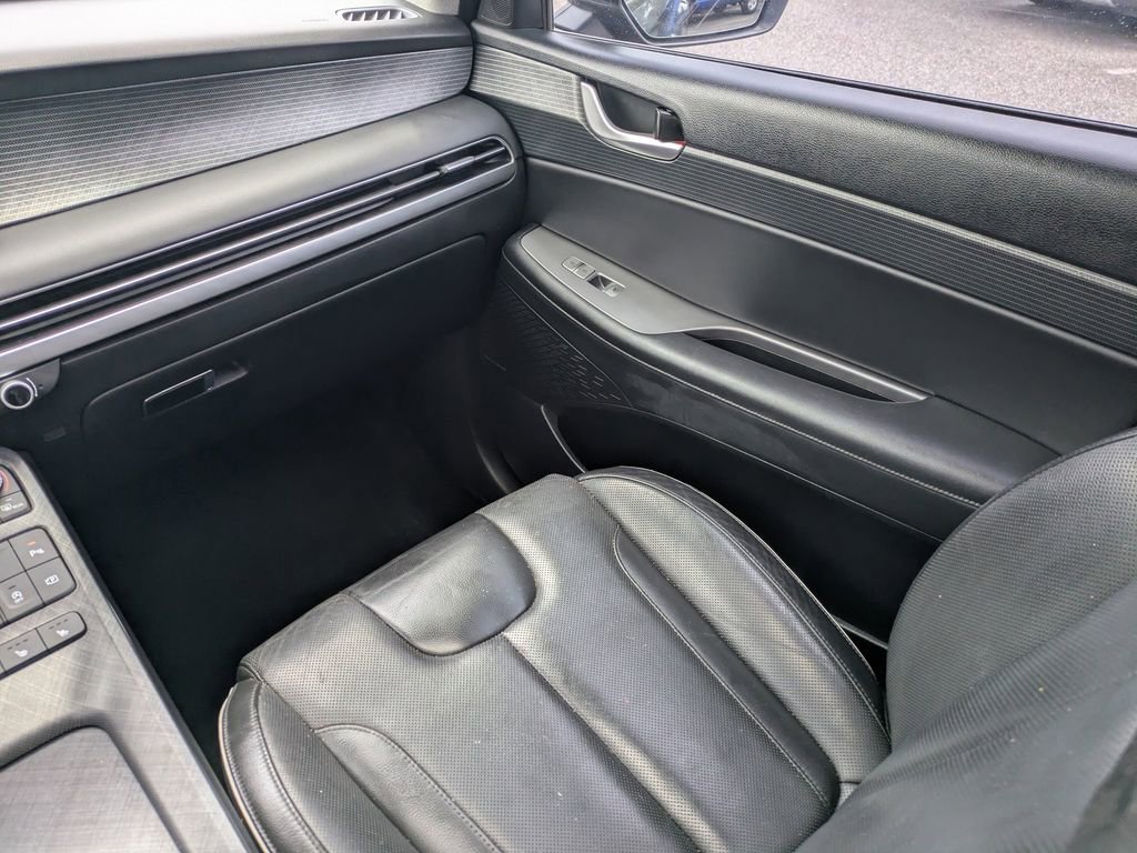 Used 2023 Hyundai Palisade Limited FWD image 20