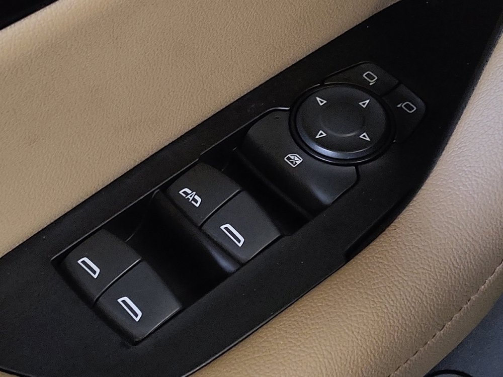 Used 2019 Chevrolet Blazer Premier w/ Driver Confidence II Package image 27