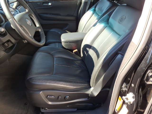 Used 2010 Cadillac DTS FWD image 14