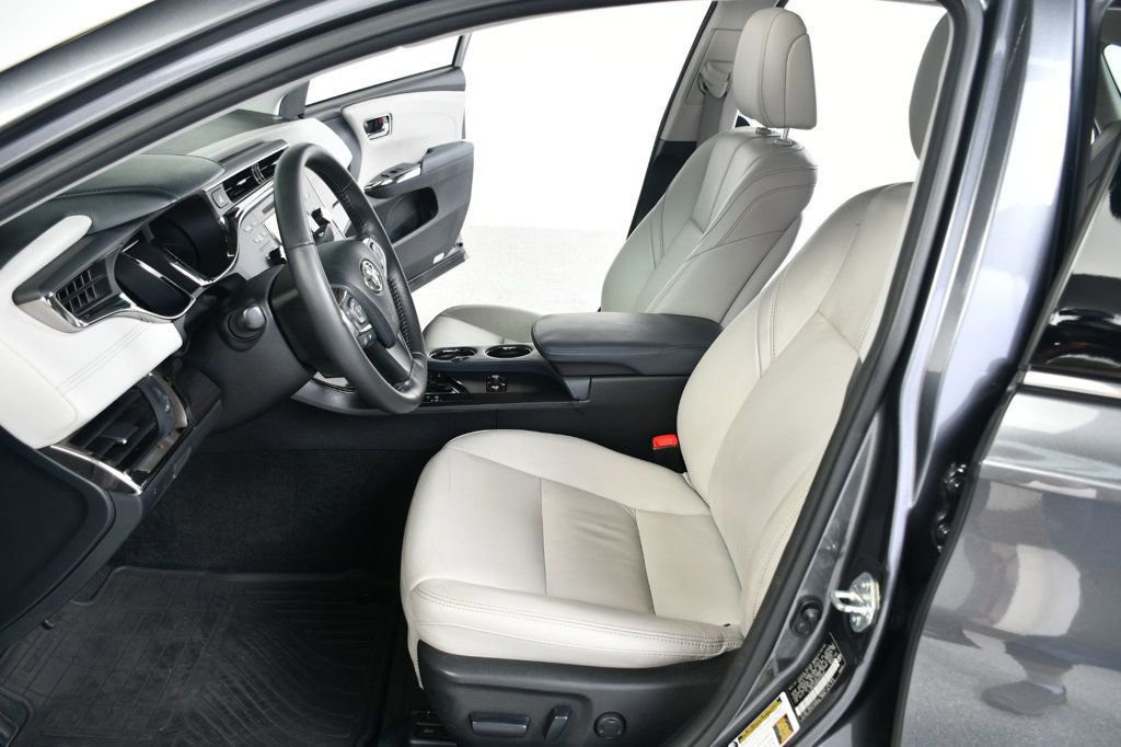 Used 2013 Toyota Avalon XLE Premium FWD image 28