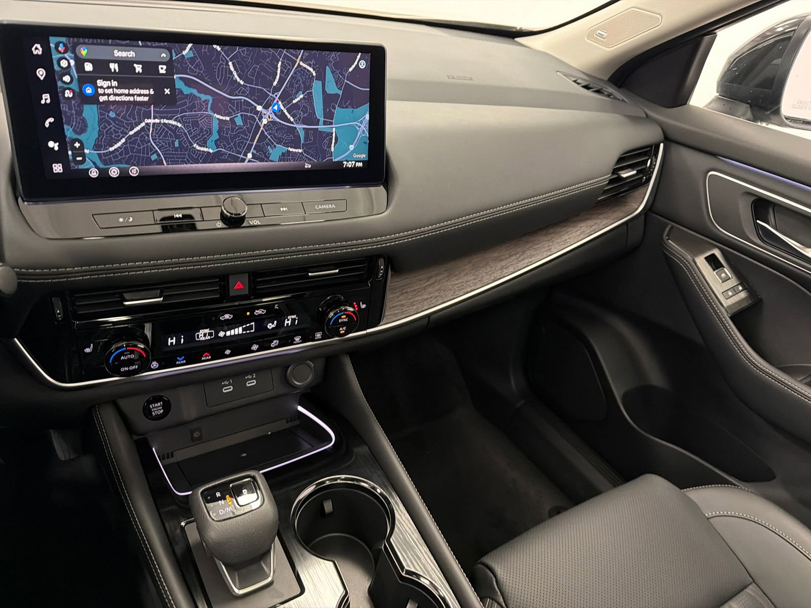 Used 2026 Nissan Rogue Platinum w/ Platinum Premium Package image 26