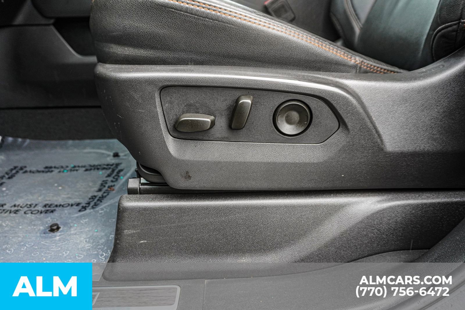 Used 2025 GMC Sierra 1500 AT4 w/ Technology Package image 33