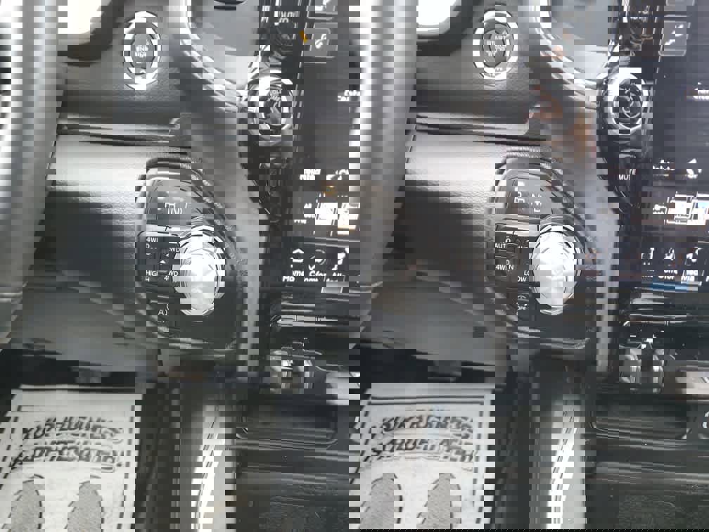 Used 2023 RAM 1500 Laramie image 20