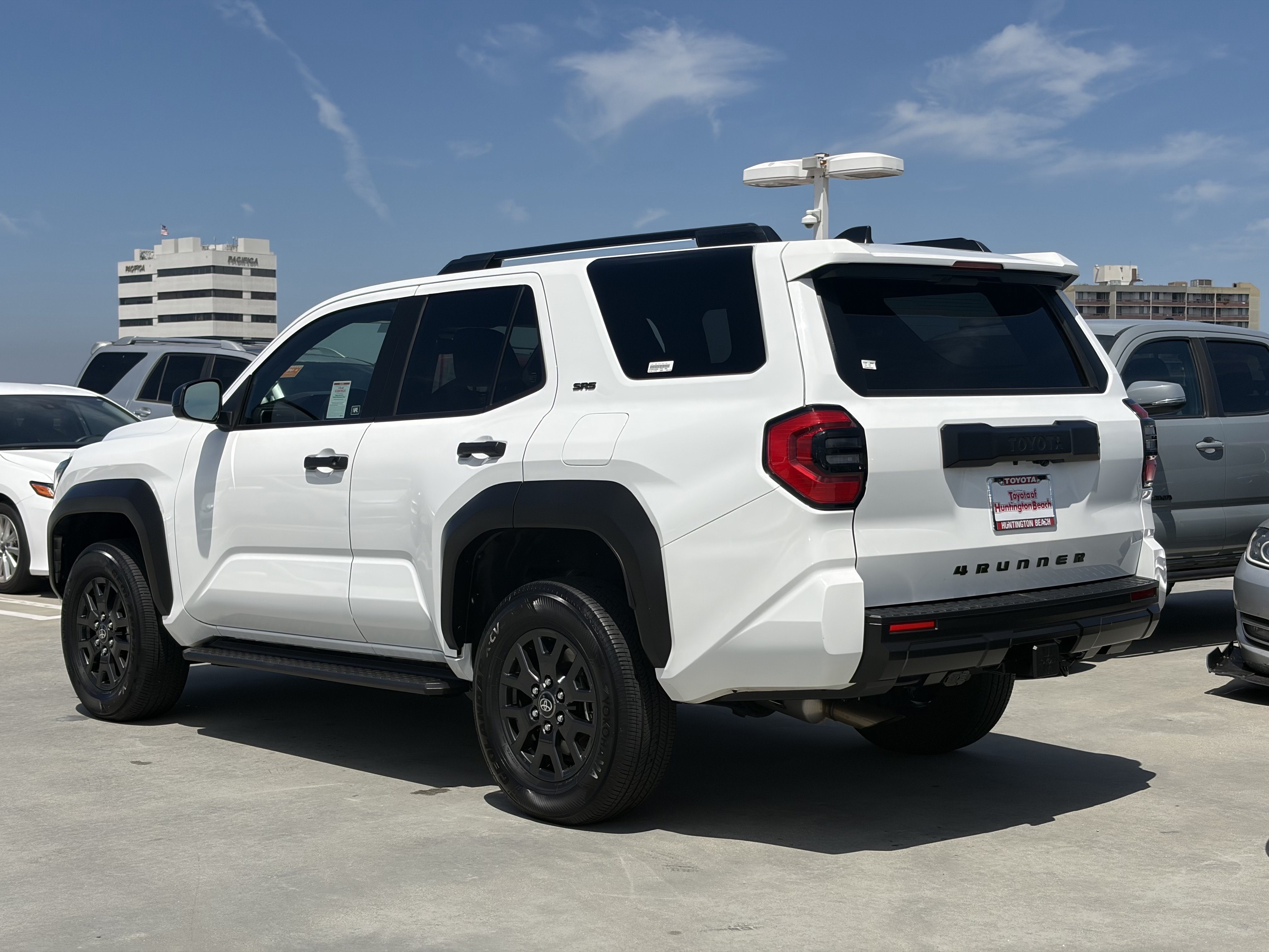 Certified 2025 Toyota 4Runner SR5 AWD/4WD image 5