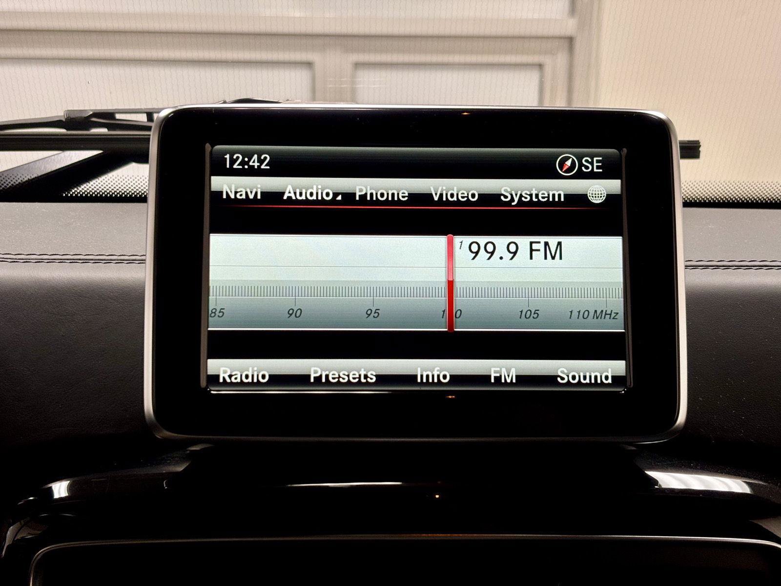 Used 2015 Mercedes-Benz G 63 AMG 4MATIC image 40