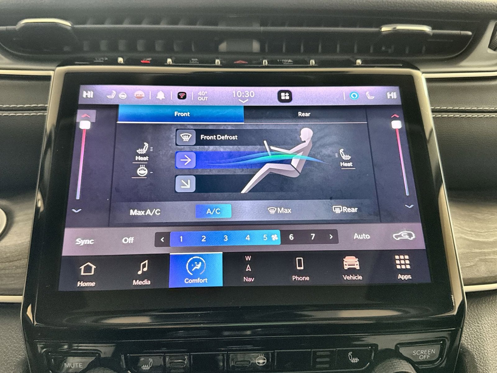 Used 2023 Jeep Grand Cherokee L Limited image 21