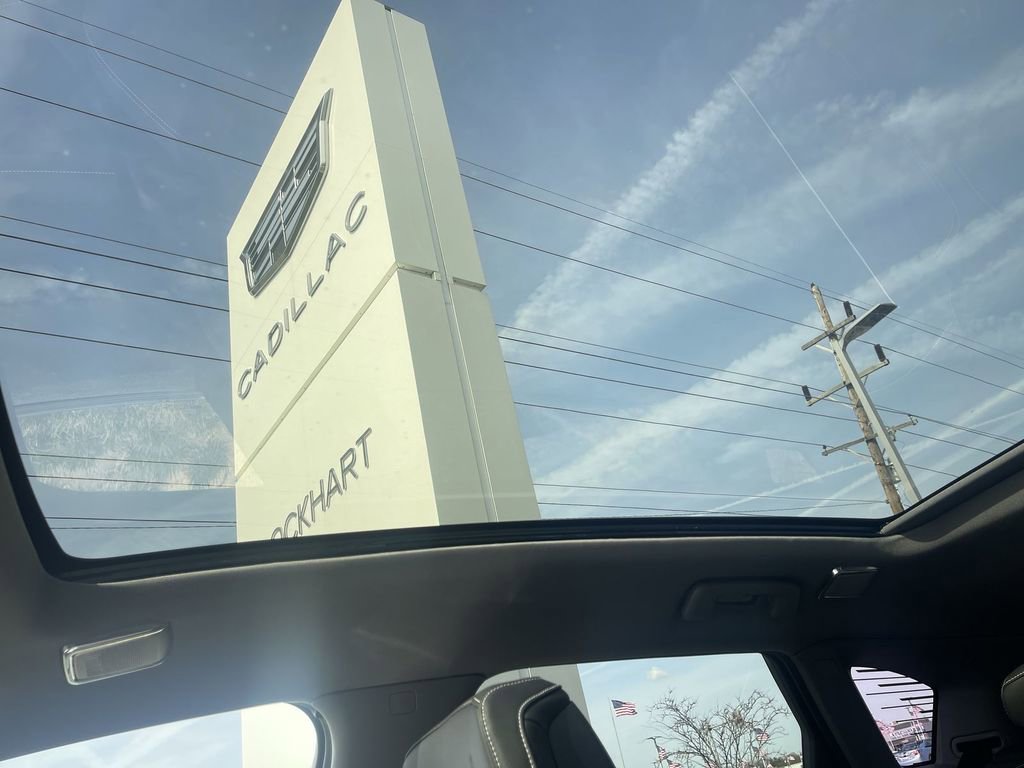 Certified 2025 Cadillac Optiq Luxury 2 w/ LPO, Floor Liner Package image 42