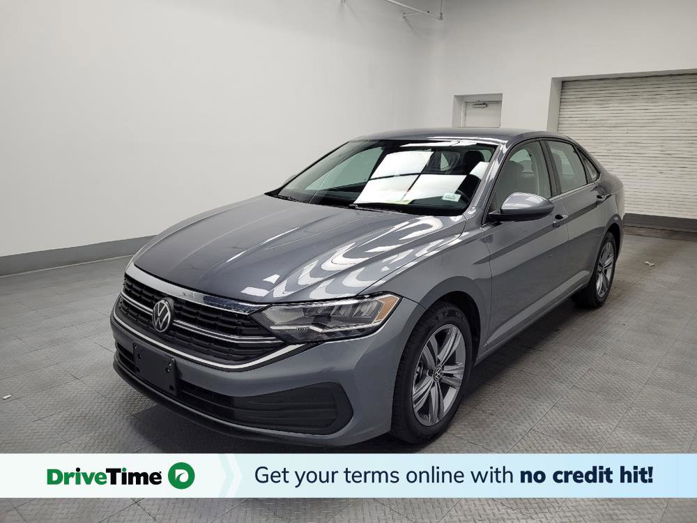 Used 2024 Volkswagen Jetta SE
