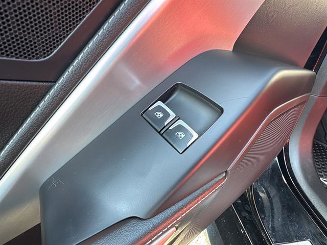 Used 2019 Chevrolet Corvette Grand Sport w/ Grand Sport Heritage Package RWD image 26