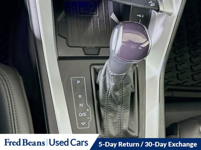 Used 2022 Audi Q3 2.0T Premium Plus AWD/4WD image 16