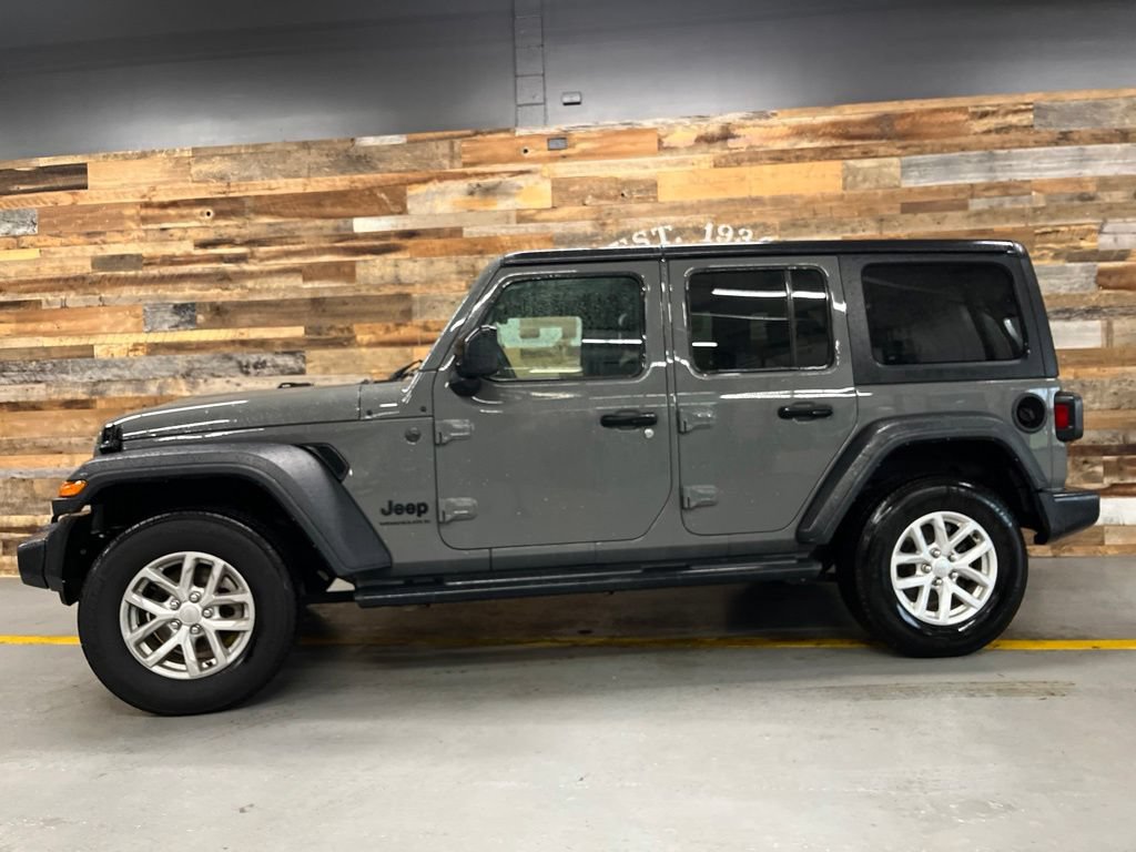 Used 2023 Jeep Wrangler Unlimited Sport AWD/4WD image 18