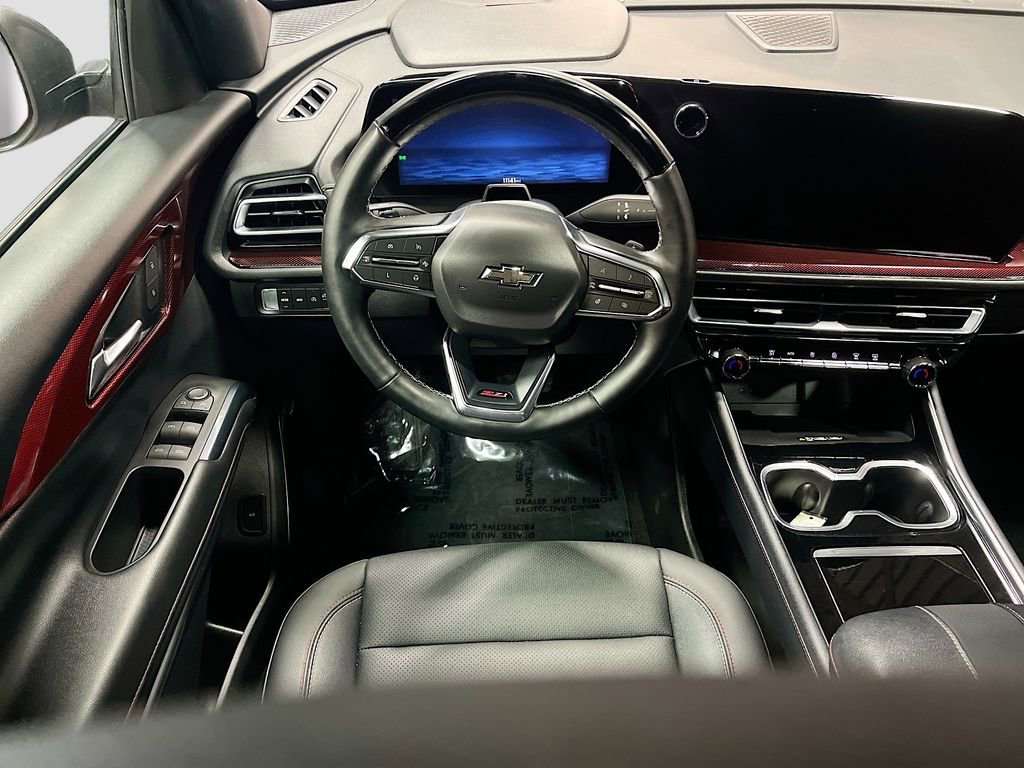 Used 2024 Chevrolet Traverse Z71 w/ Enhanced Driving Package image 23