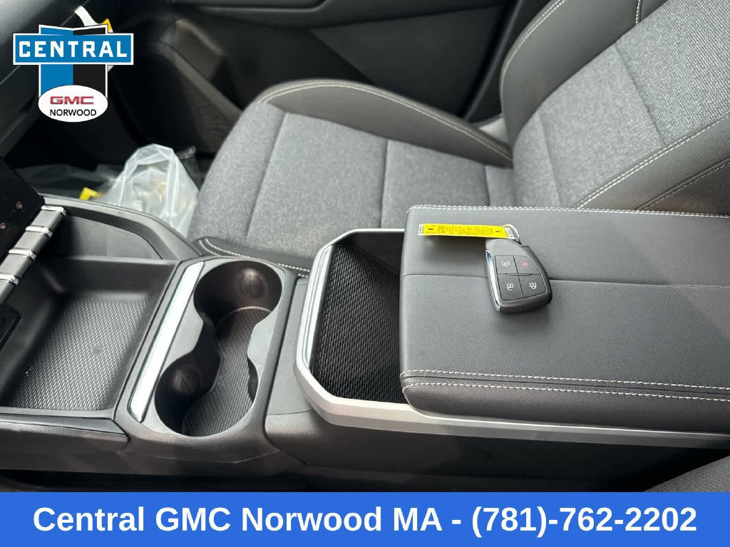 New 2027 GMC Terrain Elevation w/ Technology Package II AWD/4WD image 22