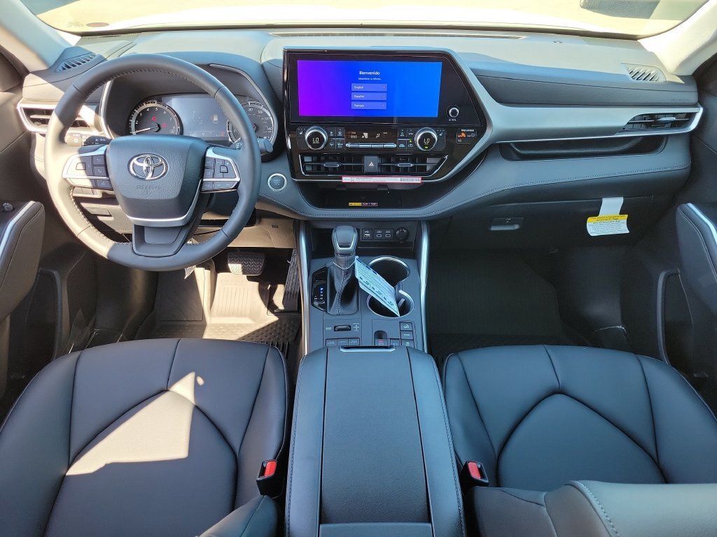 New 2026 Toyota Highlander XLE AWD/4WD image 11