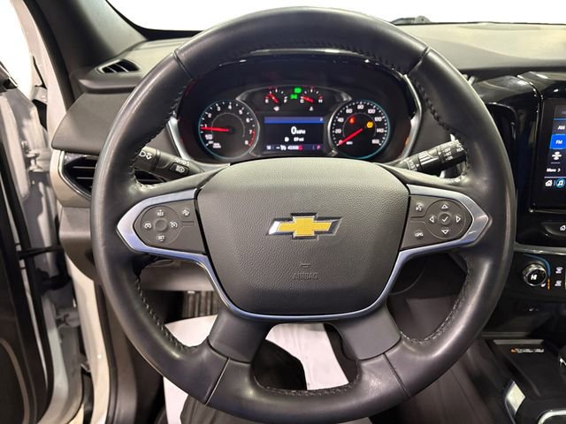 Used 2022 Chevrolet Traverse LT image 15