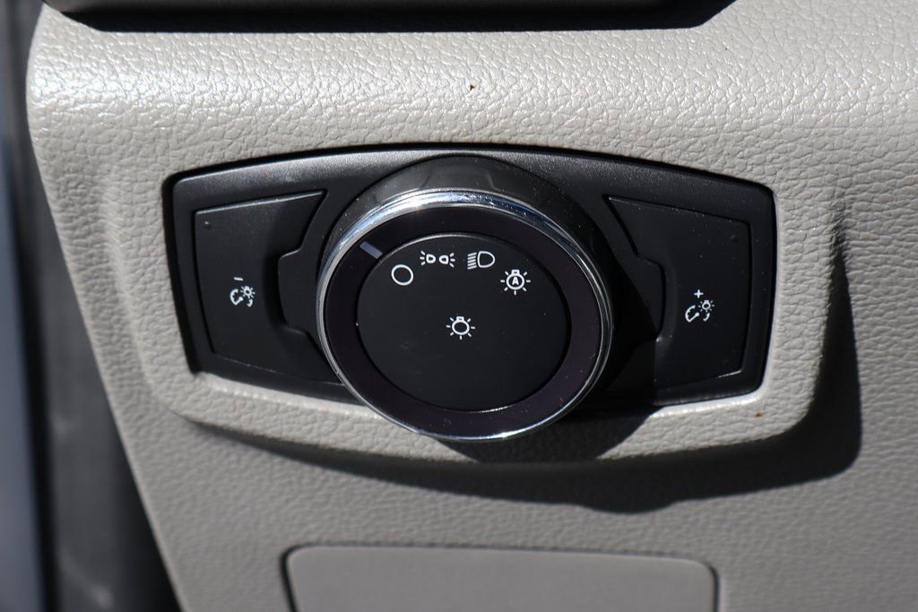 Used 2021 Ford F550 2WD Regular Cab Super Duty image 22