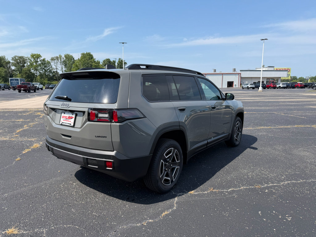 New 2026 Jeep Cherokee Laredo AWD/4WD image 7