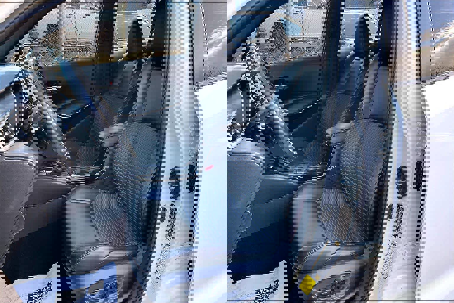 Used 2020 Toyota Corolla XSE image 7