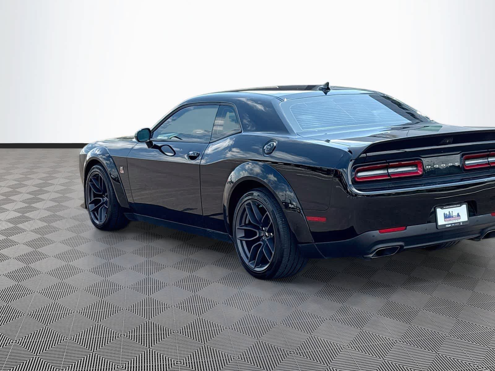 Used 2020 Dodge Challenger R/T Scat Pack RWD image 7