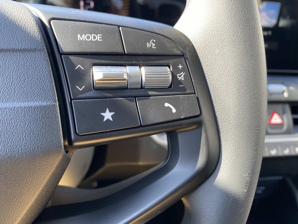 New 2026 Kia K4 LXS image 12