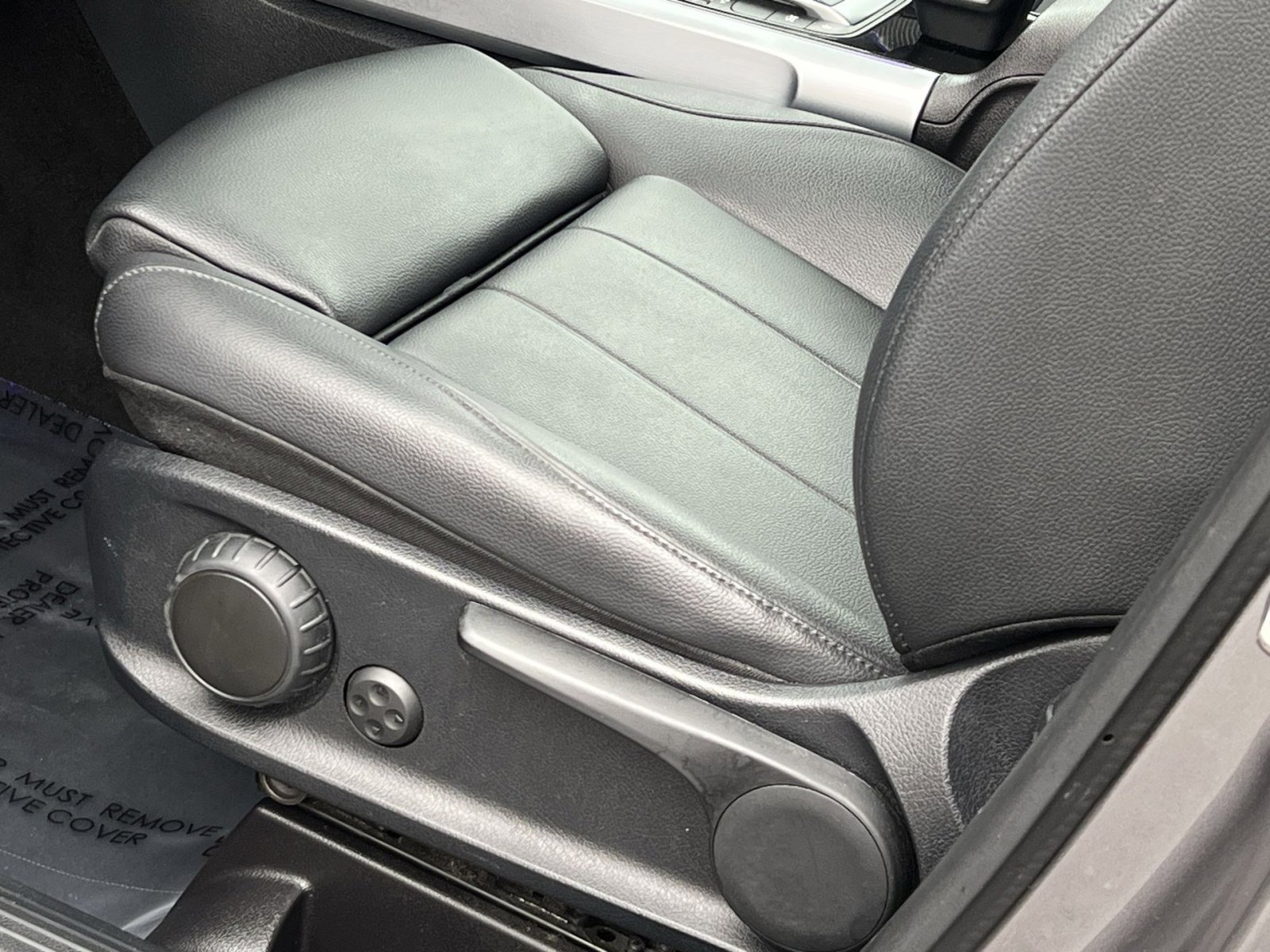 Certified 2022 Mercedes-Benz GLB 250 4MATIC image 12