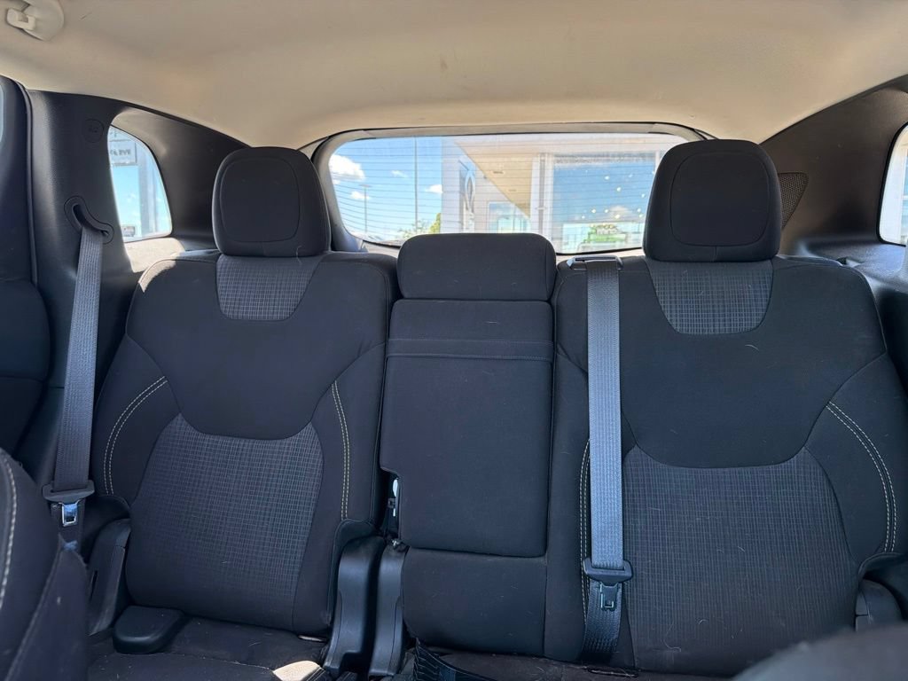 Used 2015 Jeep Cherokee Latitude AWD/4WD image 15