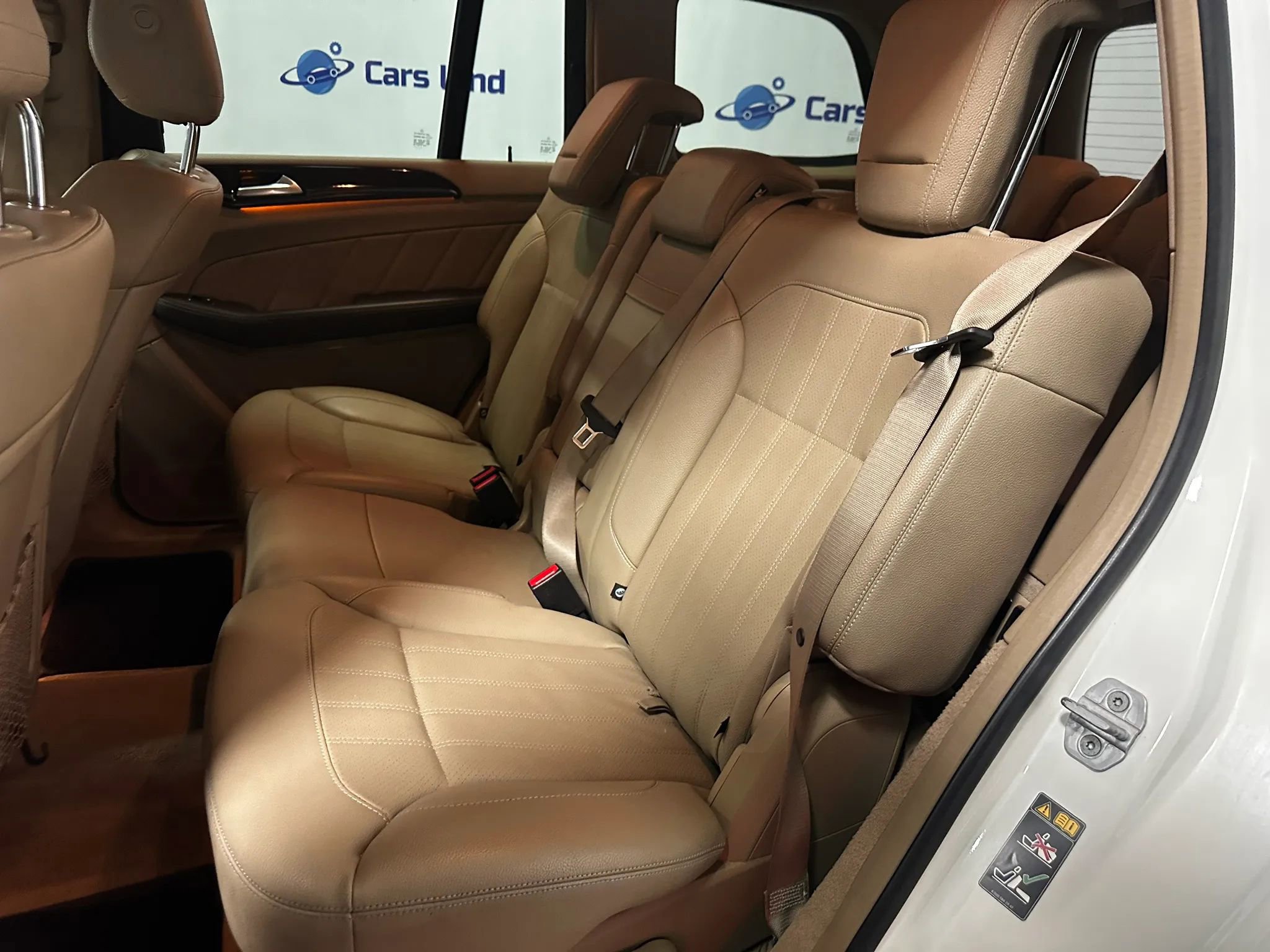 Used 2015 Mercedes-Benz GL 450 4MATIC image 12