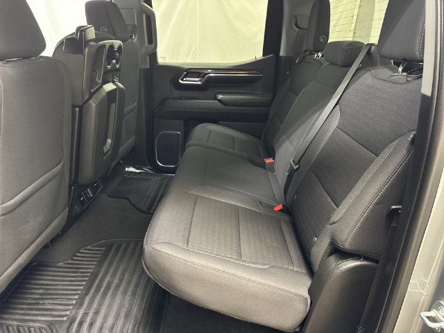 Used 2023 Chevrolet Silverado 1500 LT AWD/4WD image 12