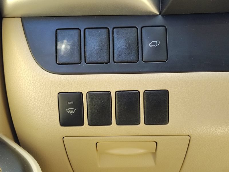 Used 2015 Toyota Highlander XLE AWD/4WD image 13