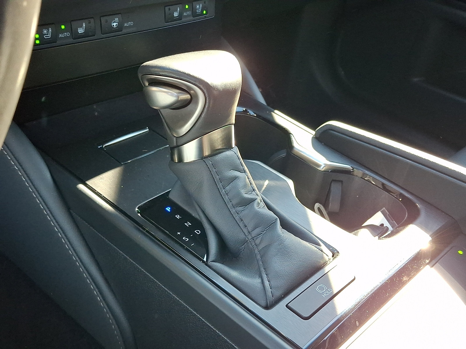 Certified 2024 Lexus ES 350 w/ Premium Package FWD image 15