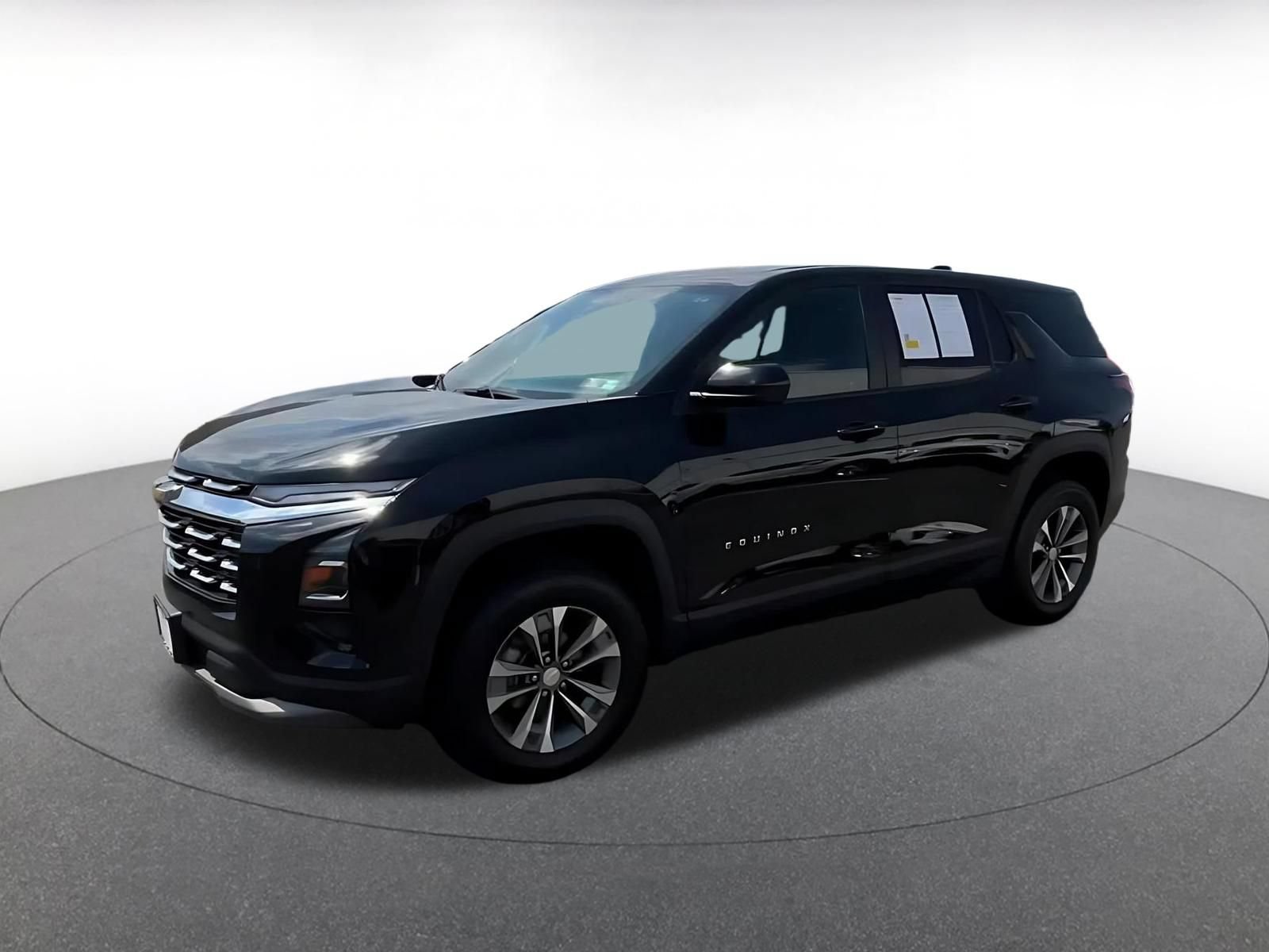 Used 2025 Chevrolet Equinox LT FWD image 7