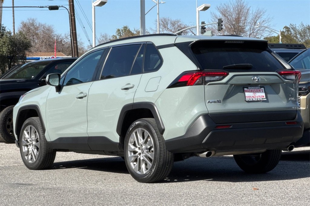 Certified 2023 Toyota RAV4 XLE Premium image 5