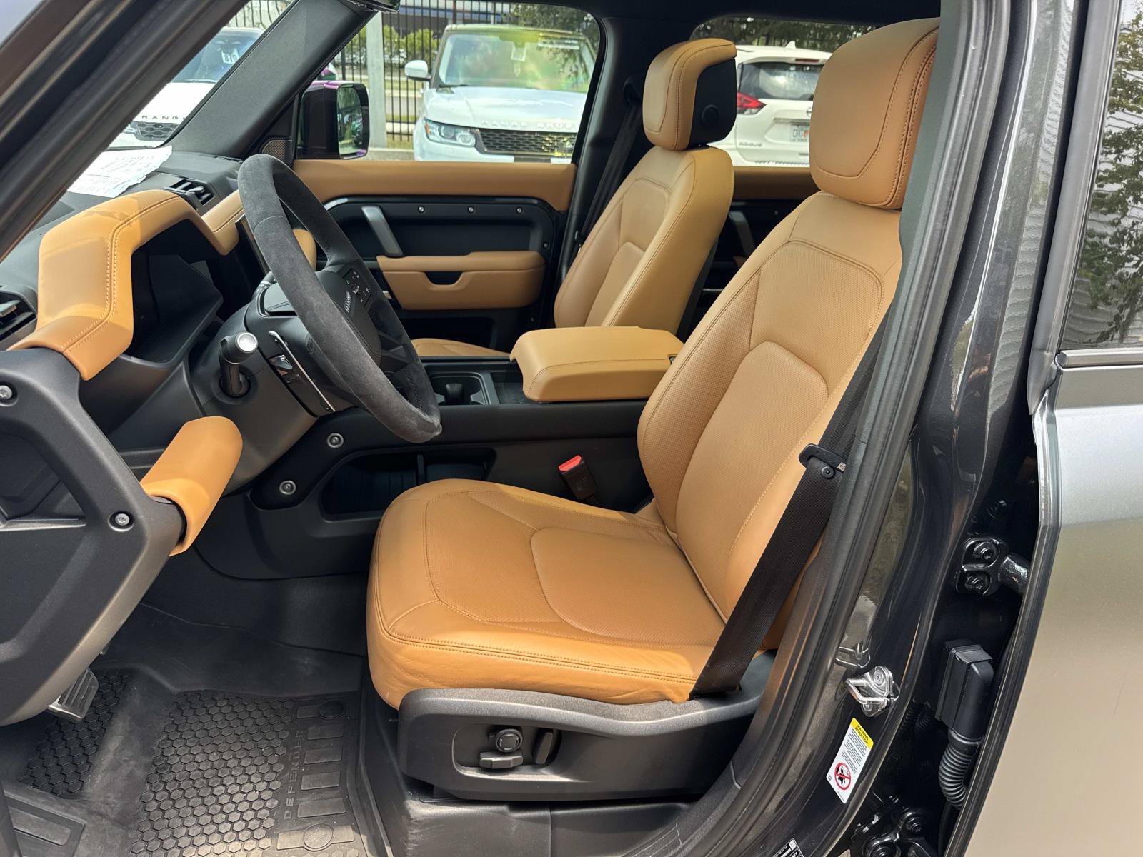Certified 2024 Land Rover Defender 110 Carpathian Edition AWD/4WD image 21