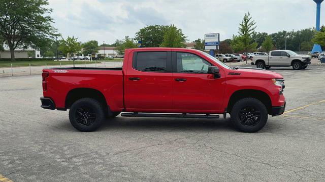 Used 2023 Chevrolet Silverado 1500 LT Trail Boss w/ Protection Package AWD/4WD image 9