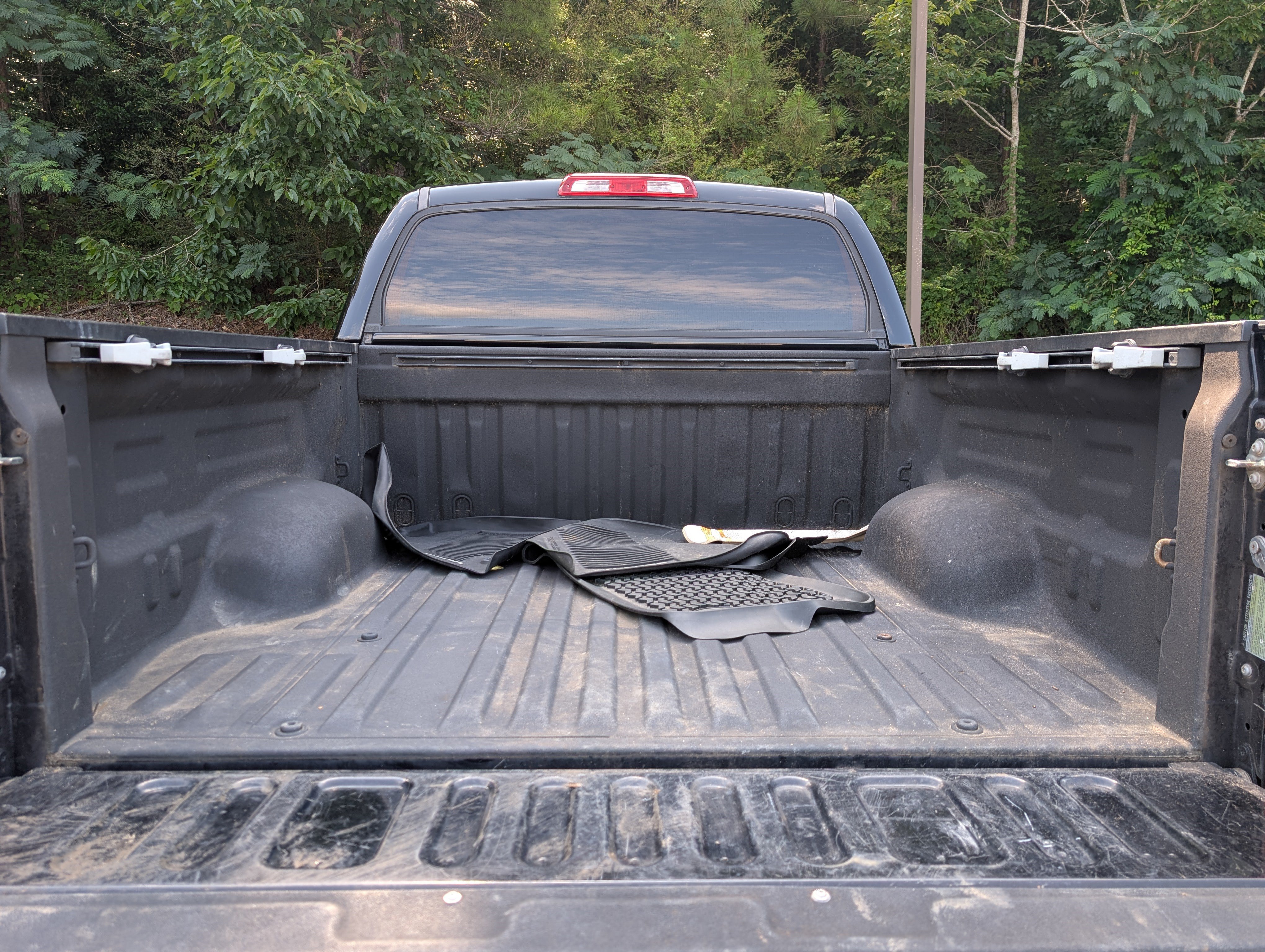 Used 2016 Toyota Tundra SR5 w/ SR5 Upgrade Package AWD/4WD image 18