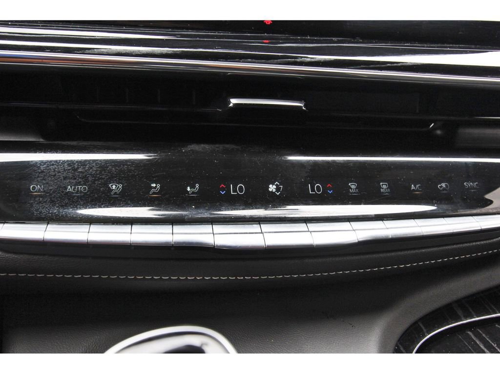 Used 2023 Cadillac Escalade ESV Sport AWD/4WD image 24