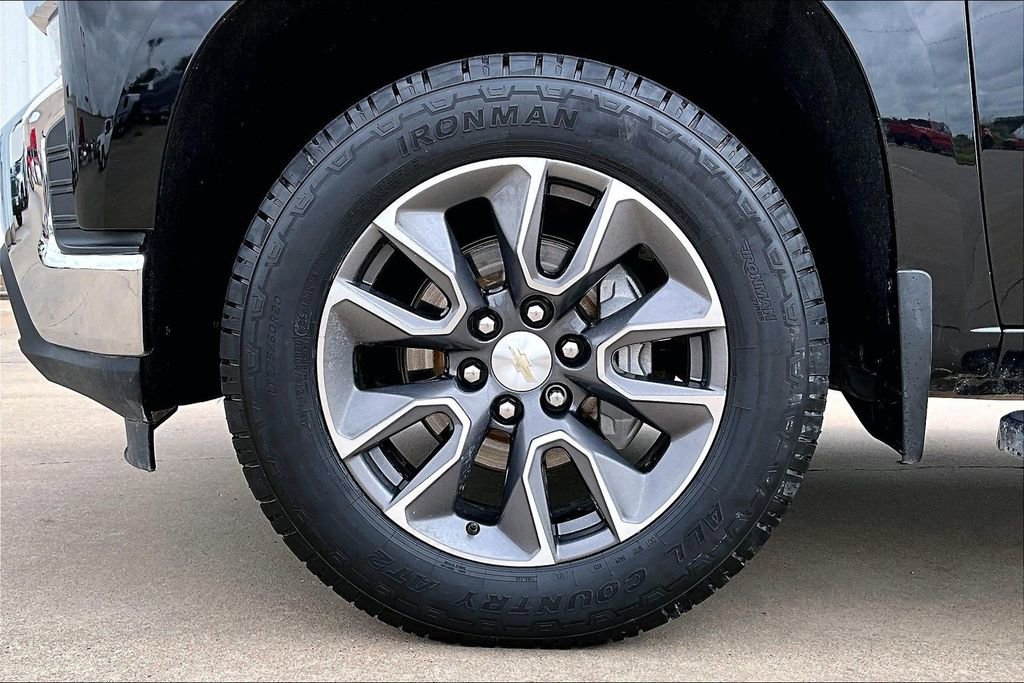 Used 2021 Chevrolet Silverado 1500 LT w/ Texas Edition Plus image 11