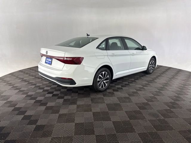 Used 2025 Volkswagen Jetta S image 6