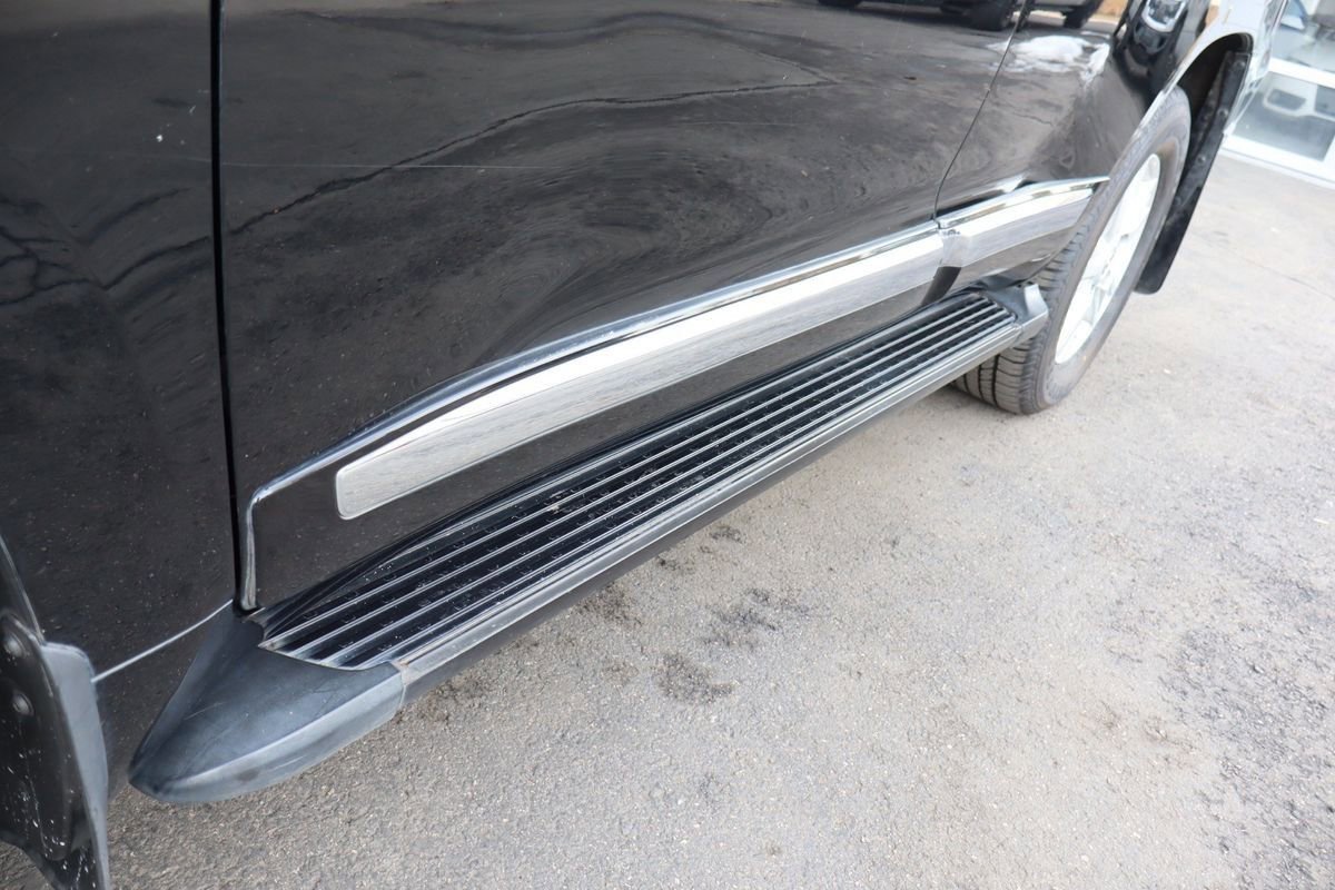 Used 2013 Toyota Land Cruiser image 27