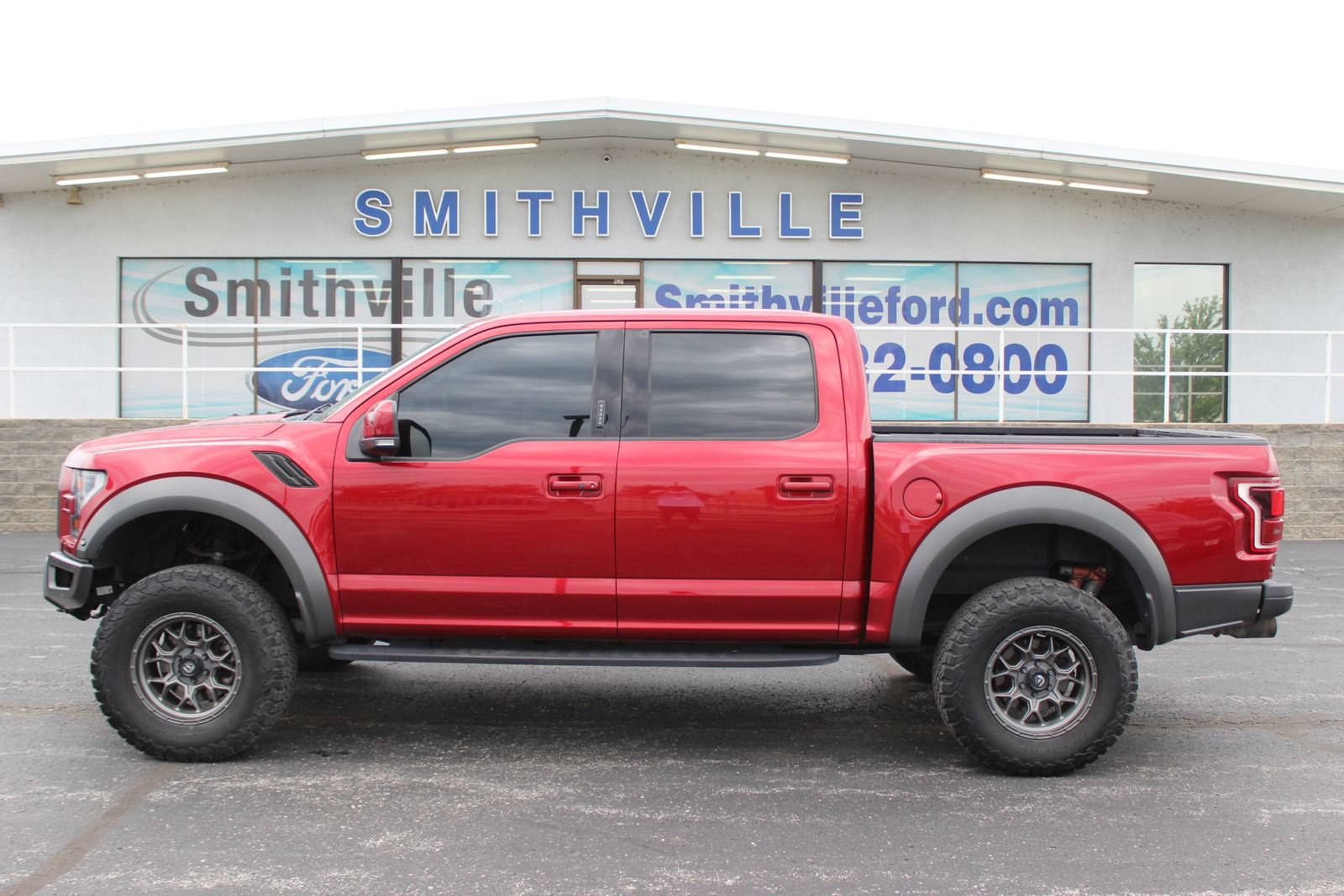 Used 2019 Ford F150 Raptor w/ Equipment Group 802A Luxury AWD/4WD image 2